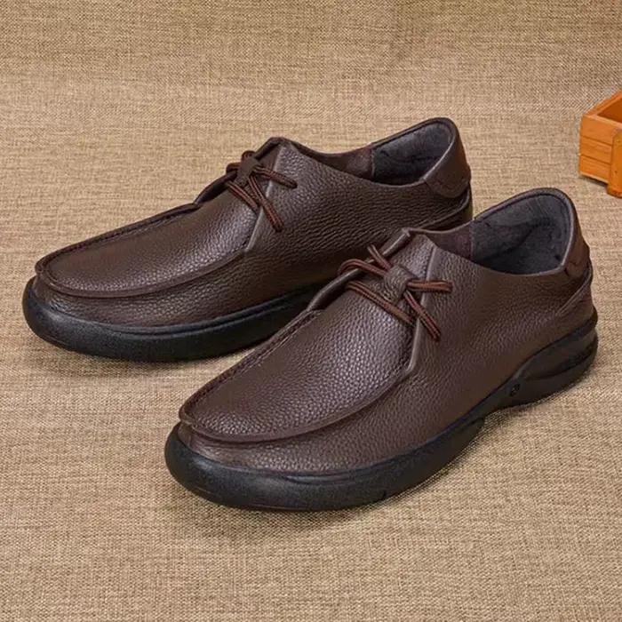 Offre spéciale hommes en cuir véritable chaussures décontractées semelle souple