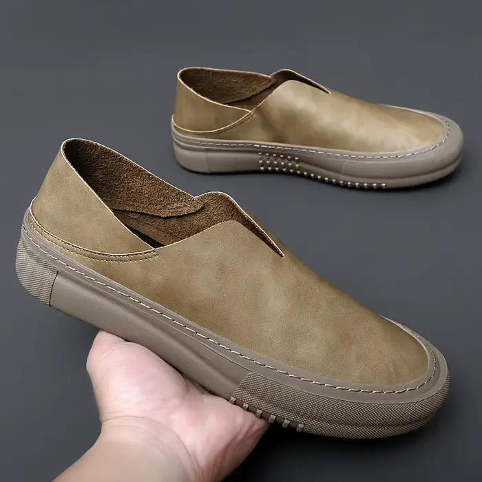 Nouveaux hommes en cuir faits à la main chaussures décontracté confortable