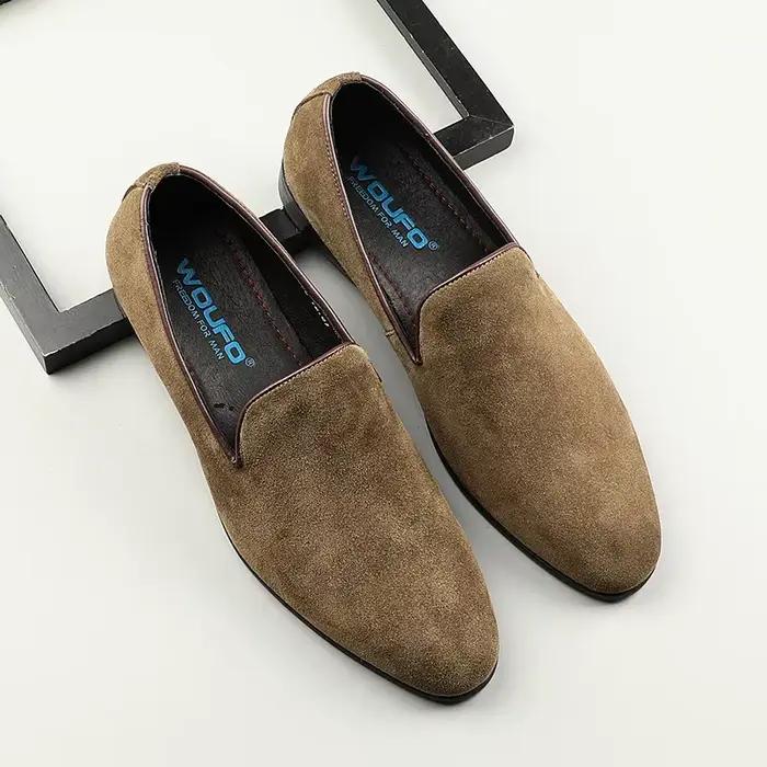 Chaussures en daim pour hommes, style business à une étape, daim inversé à bout pointu, mocassins pour hommes, mocassins. Disponible en grandes tailles