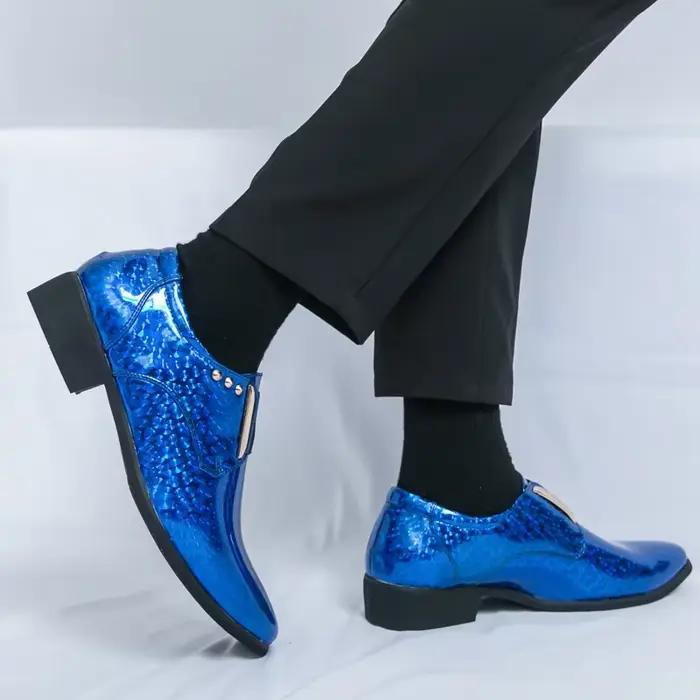 Chaussures habillées dorées pour hommes élégantes en cuir confortables bout pointu formelles pour soirées et événements spéciaux