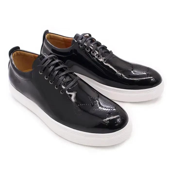 Chaussures Oxford en cuir verni noir pour hommes, décontractées, respirantes, à lacets, de luxe, pour le bureau et les affaires, plates, Style italien