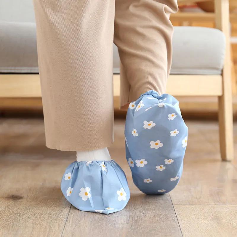 Couvre-chaussures en tissu lavé