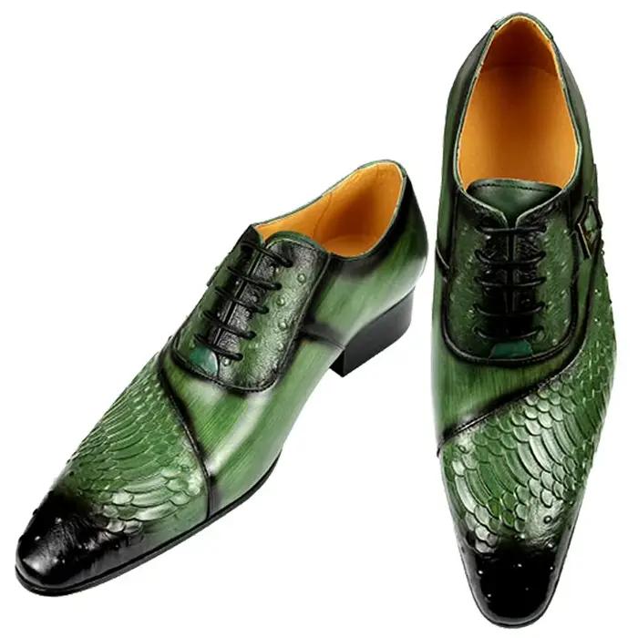 Chaussures Oxford de luxe sculptées en cuir pour hommes, style britannique, pointues, tendance, à la