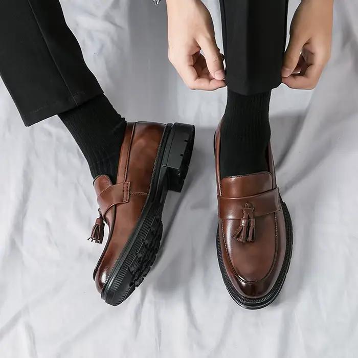 Chaussures habillées classiques pour hommes, brogues décontractées en cuir, chaussures formelles pou