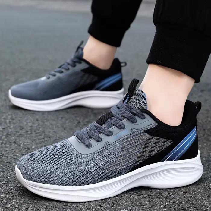 Chaussures de course pour hommes 2025, nouvelles baskets légères en maille respirante, chaussures de