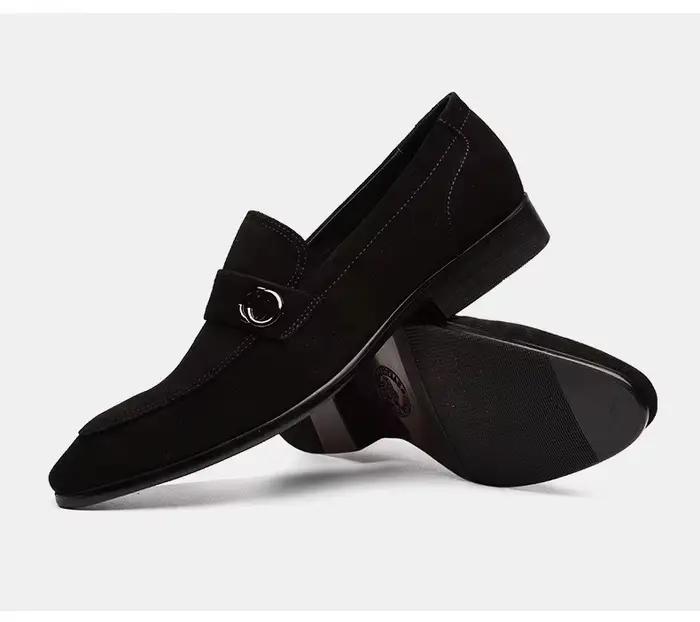 Chaussures en cuir d'affaires européennes pour hommes, chaussures pour hommes en cuir véritable mat, pieds respirants, mocassins volumés britanniques pointus