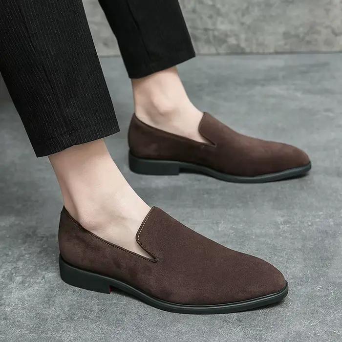 Printemps italien marque de luxe chaussures en cuir suédé affaires bureau chaussures habillées pour homme marron discothèque fête mocassins homme