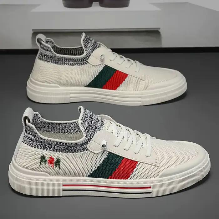 Chaussures décontractées pour hommes en maille respirante, à rayures brodées beige, vertes et rouges, légères et antidérapantes pour la marche