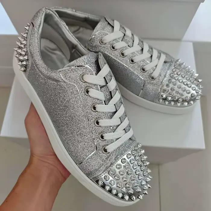 Hommes de luxe mode hip hop rock rivets chaussures à lacets clouté chaussure argent designer pointes appartements