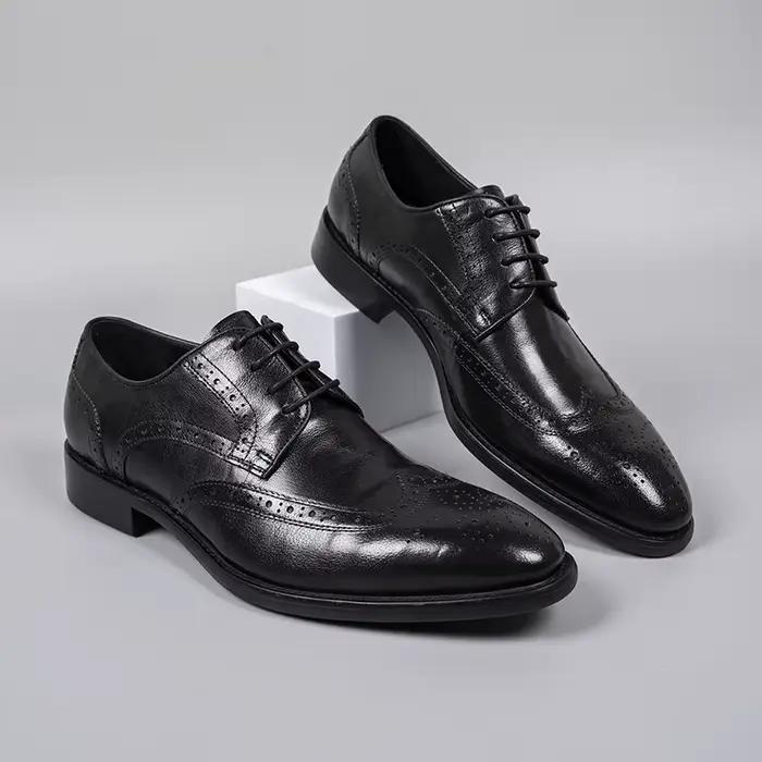 Chaussures en cuir pour hommes avec lacets, motifs gravés, vêtements formels pour mariages, style cérémonie, haut de gamme, style européen