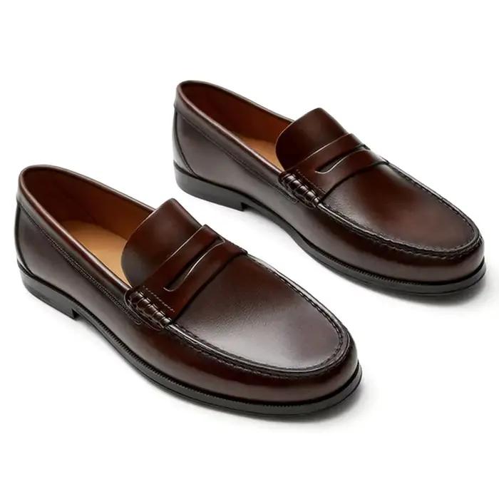 Mocassins en cuir de veau respirants et imperméables pour hommes, chaussures décontractées élégantes et confortables pour l'usage quotidien, printemps et automne