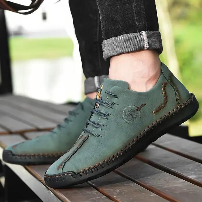 Chaussures en cuir faites à la main pour hommes