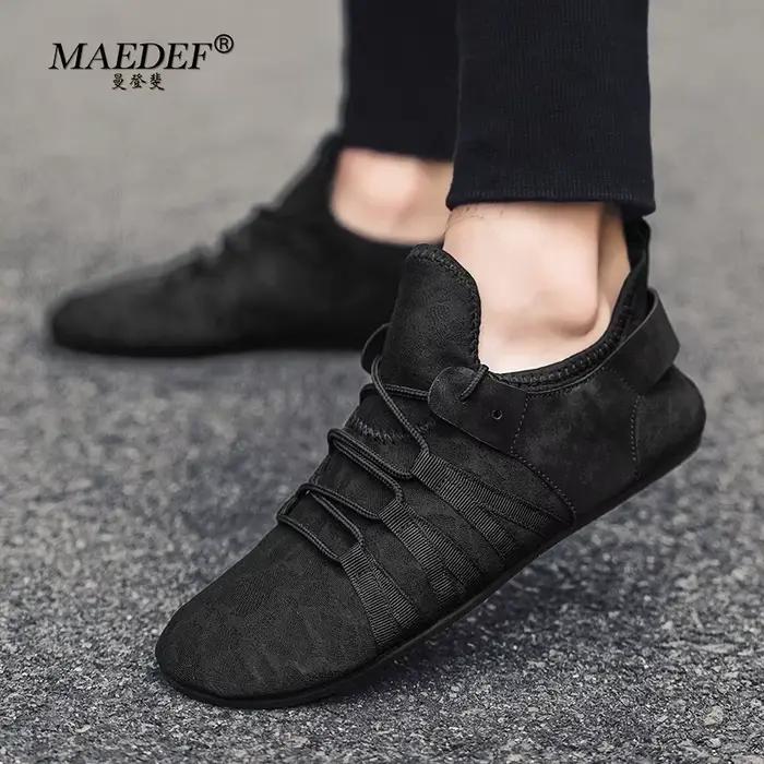 Chaussures légères pour hommes