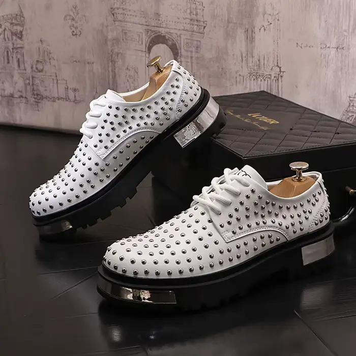 Chaussures décontractées homme en cuir fendu avec lacets, motif vichy, semelles en caoutchouc pour homme, style punk rock, occassions spéciales et quotidiennes