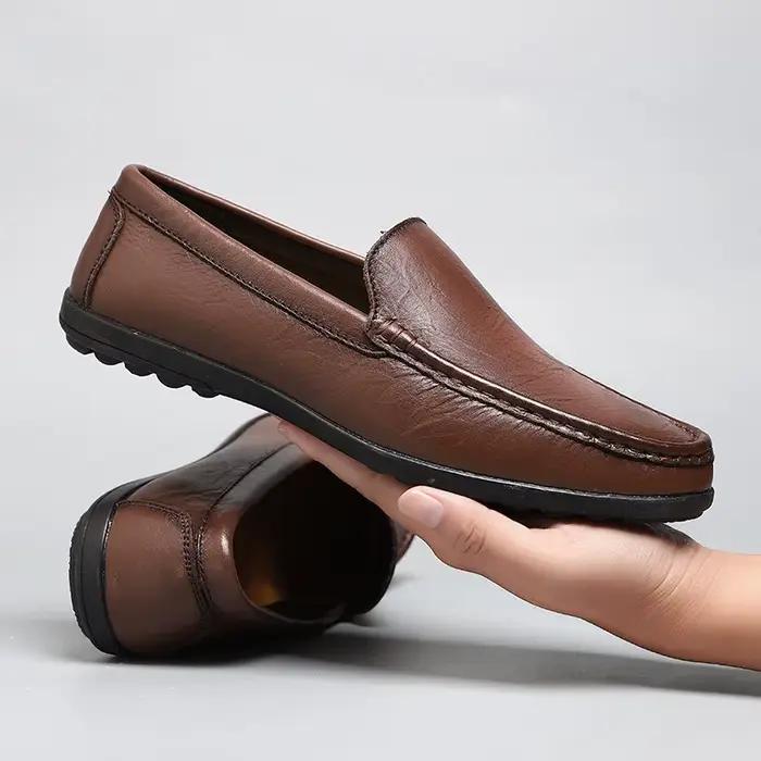 Mocassins italiens en cuir véritable pour hommes, chaussures de marque de luxe décontractées, respirantes, à enfiler, chaussures de conduite