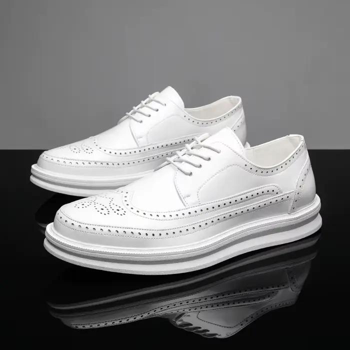 Hommes chaussures habillées en cuir blanc