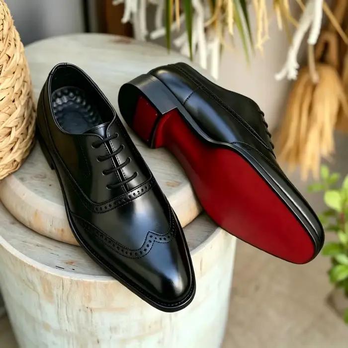 Chaussures Richelieu noires pour hommes, chaussures habillées formelles pour affaires et mariages, semelle rouge, confortables, à lacets