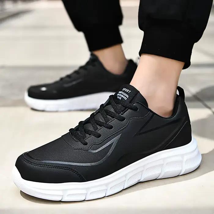 Chaussures de course imperméables en cuir noir pour hommes