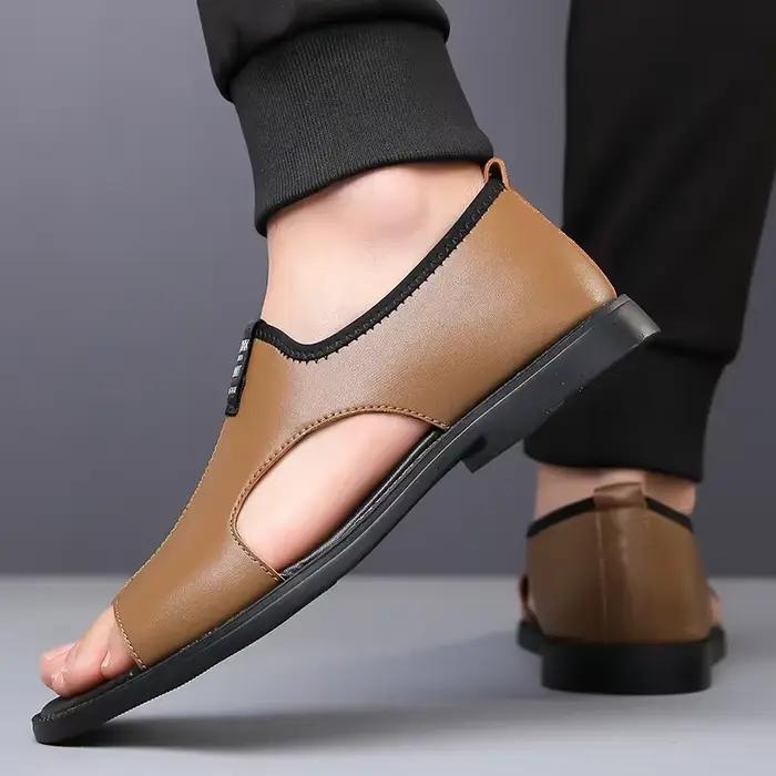 Sandales homme en cuir de haute qualité design plat antidérapant pour hommes confortables et élégants pour occasions estivales et informelles