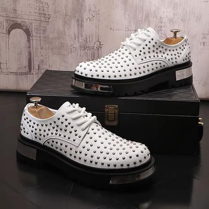 Chaussures décontractées homme en cuir fendu avec lacets, motif vichy, semelles en caoutchouc pour homme, style punk rock, occassions spéciales et quotidiennes