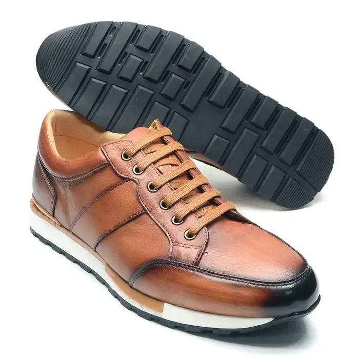 Baskets décontractées originales pour hommes en cuir véritable marron et noir, chaussures de sport et de marche tendance, chaussures Derby plates à lacets pour homme