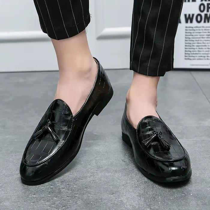 Chaussures de mariage pour hommes mocassins à enfiler tendance glands
