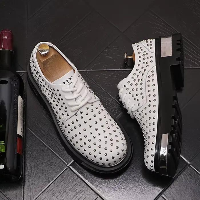 Chaussures décontractées homme en cuir fendu avec lacets, motif vichy, semelles en caoutchouc pour homme, style punk rock, occassions spéciales et quotidiennes
