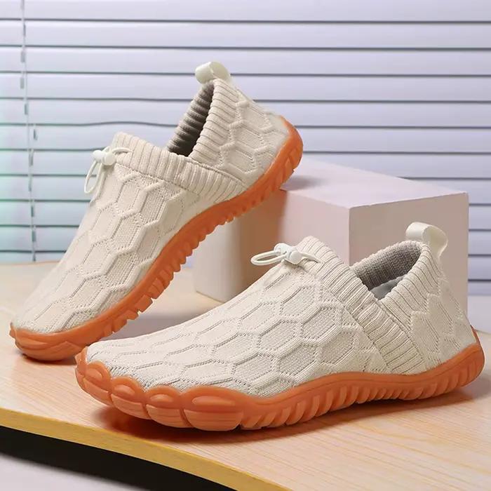 Chaussures minimalistes à bout large pieds nus