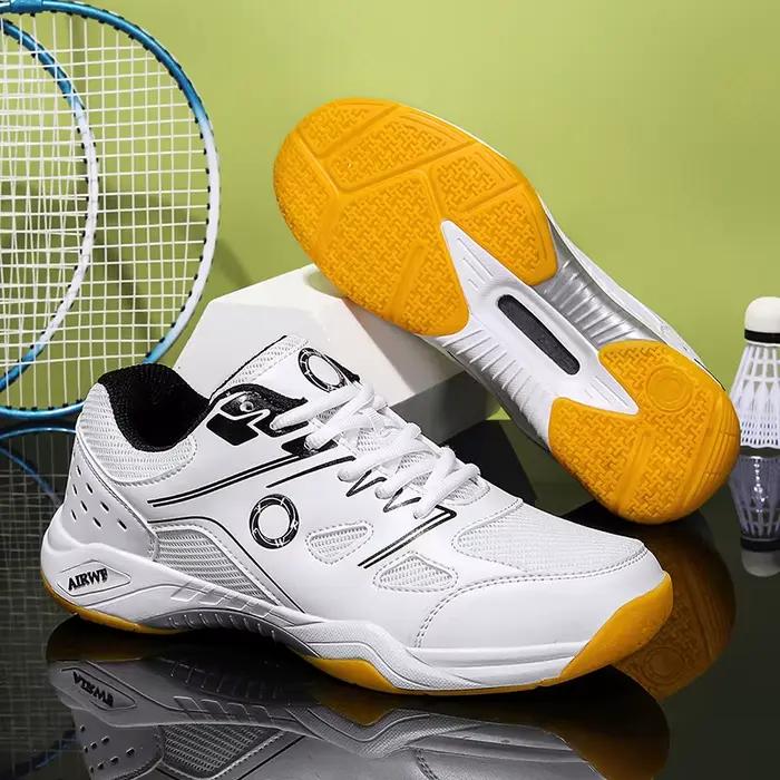 Nouvelles chaussures de badminton pour hommes