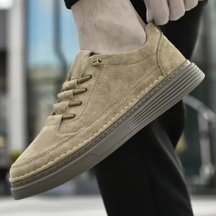 Baskets italiennes en cuir véritable pour hommes, chaussures vulcanisées imperméables, confortables et décontractées, chaussures d'extérieur, grande taille 37-47, 2023
