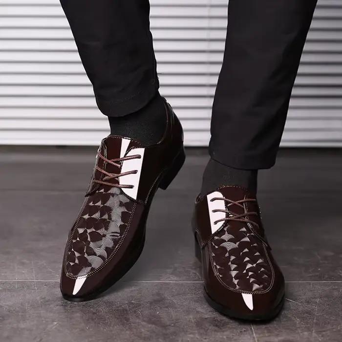 Chaussures en cuir homme bout pointu élégantes pour bureau carrière et mariages occassions spéciales pointure grande taille ajustement parfait