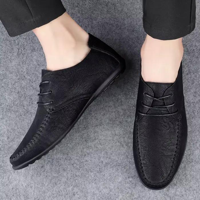 Chaussures en cuir pour hommes semelles souples quatre saisons grande taille chaussures en cuir décontractées mode à la mode fête des jeunes chaussures de conduite polyvalentes
