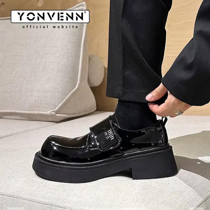 Mocassins brillants pour hommes