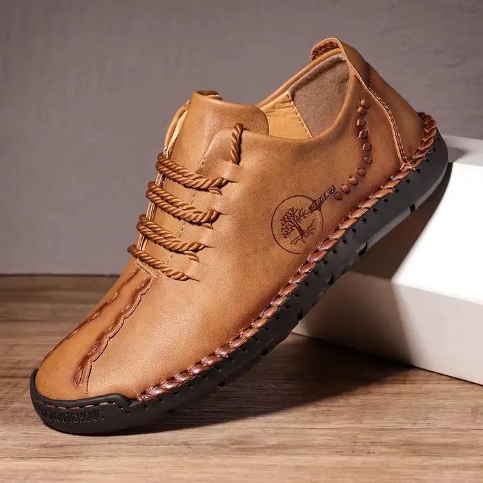 Chaussures en cuir faites à la main pour hommes