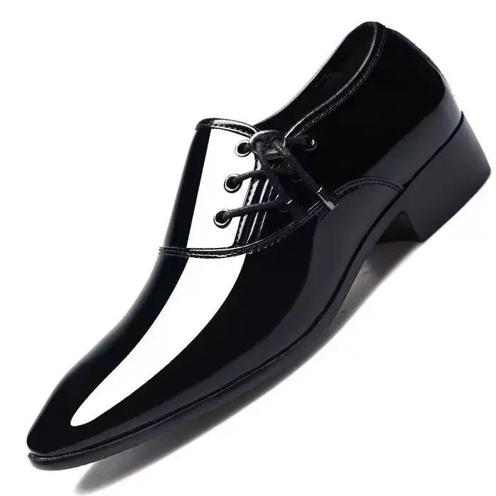 Chaussures en cuir décontractées pour hommes, nouvelles chaussures habillées d'affaires à la mode, pointues et brillantes, chaussures de mariage pour hommes, printemps 2025