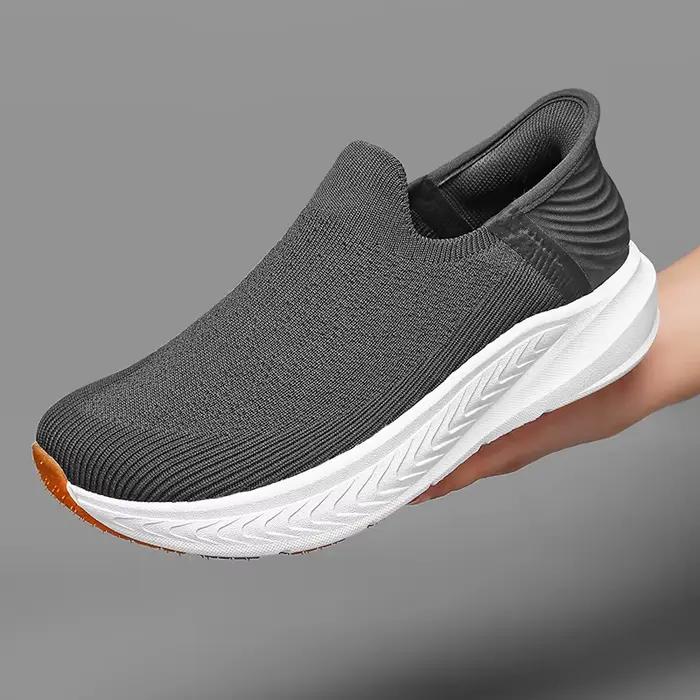 Chaussures de marche pour hommes