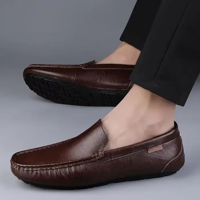 Mocassins en cuir véritable pour hommes mocassins de conduite italiens décontractés légers et respirants pointure ajustement occassions spéciales