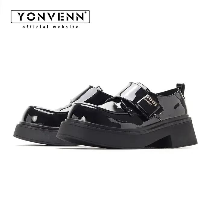 Mocassins brillants pour hommes