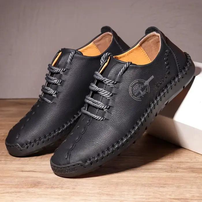 Chaussures en cuir faites à la main pour hommes