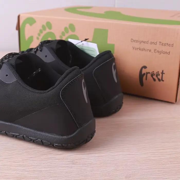 Chaussures de course pieds nus larges
