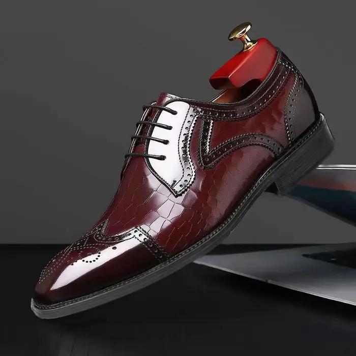 Mode hommes Oxfords chaussures de haute qualité pointu chaussures de mariage pour hommes de luxe richelieu chaussures habillées bureau Gentleman homme chaussures plates 38-48