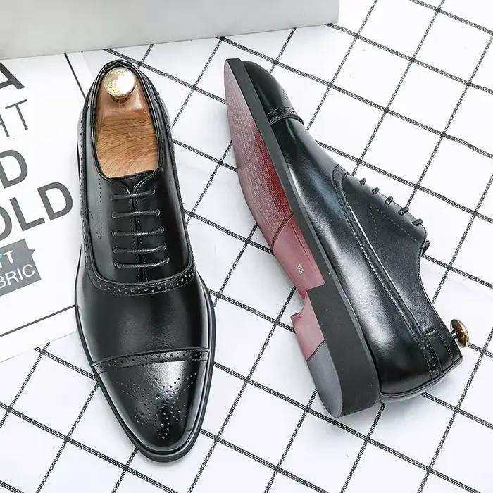Chaussures habillées homme YEAE semelle rouge cuir confortables pointues ocassions spéciales bureau carrière mariage décontractées affaires retrouvez votre élégance quotidienne