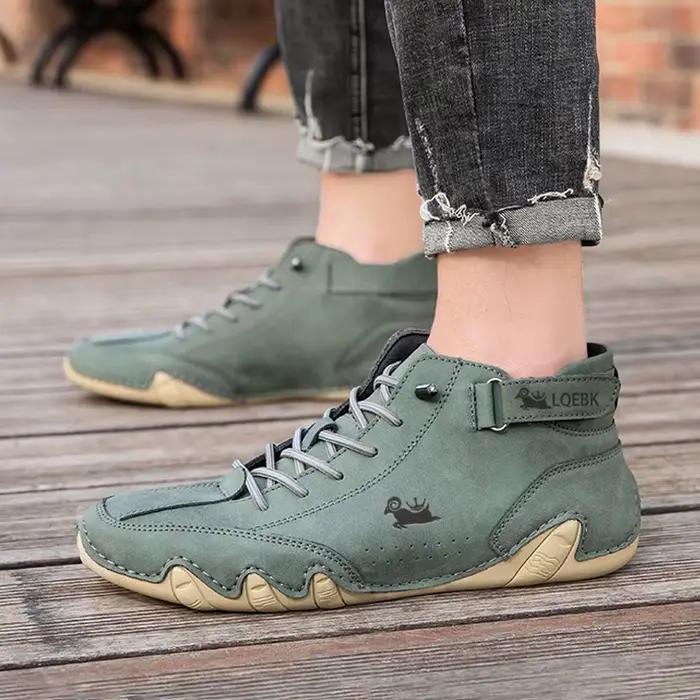 Chaussures en cuir pour hommes espadrilles décontractées 2025 bottines de moto imperméables marque italienne